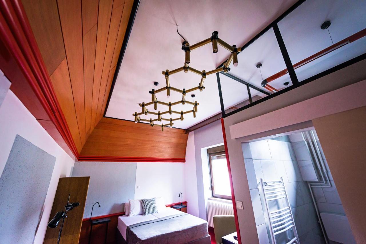 Pb Urban Garden Stay With Secured Parking สเรมสกา มิโตรวิตซา ภายนอก รูปภาพ